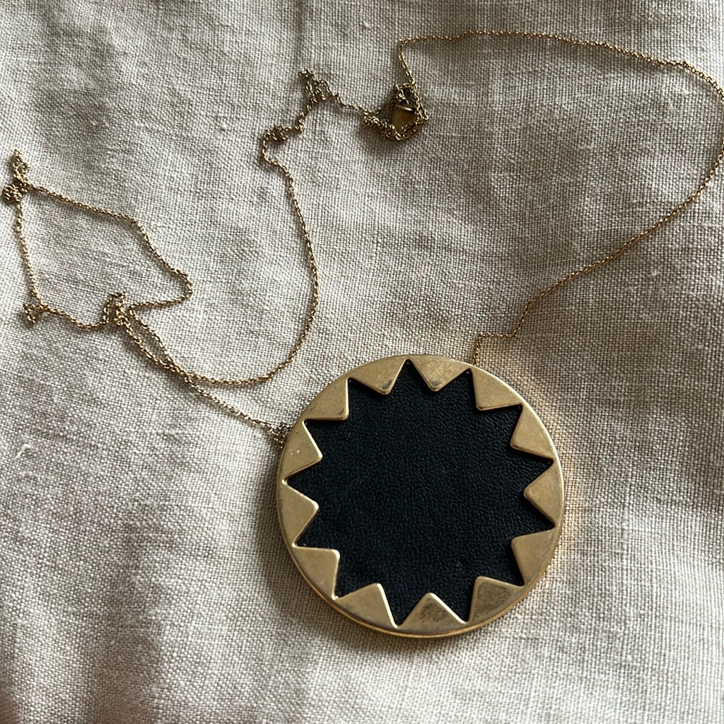 House Of Harlow Necklace 25$